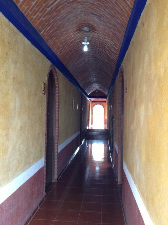 Hotel La Herradura Tecozautla Exteriér fotografie